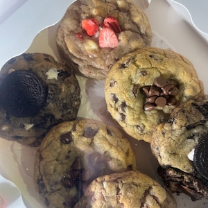 Assorted Cookie Box |Gourmet | Edible Gift, Stuffed Cookies, Cookie Lover Gift, Best Friend Gift, Birthday Gift for Anyone!