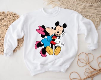 Sudadera Disney Classic Minnie Mickey Mouse Besándose: Un lindo regalo para parejas de dibujos animados