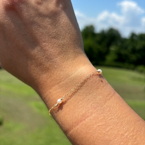 Freshwater Pearl bracelet | Gold non-tarnish chain | 2mm
