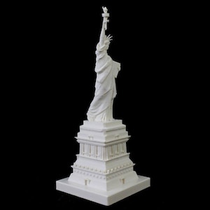 Statue of Liberty – 3D Printed 6 inch (15 cm) New York Landmark Figurine, Collectible Sculpture, Unpainted DIY Model Kit