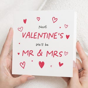Verlobte Valentinstagskarte, Erste Valentines As My Verlobte, Valentinstag Geschenk für Verlobte, Valentinstag Karten, nächsten Valentinstag Wir werden Mr & Mrs