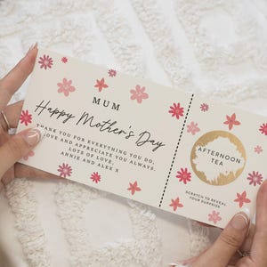Cadeau fête des mères, bon cadeau fête des mères au spa, bon cadeau à gratter pour maman, ticket pour le thé de l'après-midi pour maman, bon cadeau fête des mères