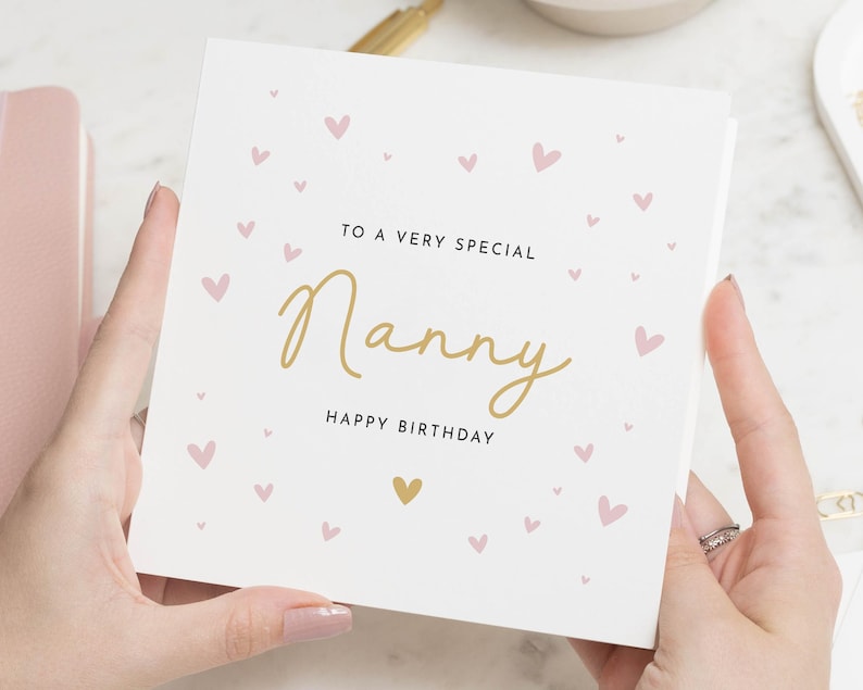 Carte d'anniversaire de nounou, joyeux anniversaire nounou, carte d'anniversaire de nounou pour elle, la meilleure carte d'anniversaire de nounou, cadeau d'anniversaire de nounou, cadeau de nounou image 1