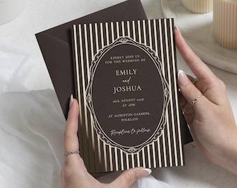 Invitaciones de boda con detalles en lámina de oro, invitación de boda en color marrón chocolate, invitación estilo art déco, papelería clásica y formal para bodas.