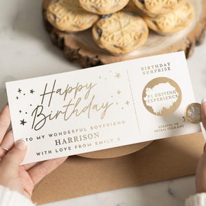 Scratch Card Reveal, Gratta e Vinci di Compleanno, Regalo di Compleanno per Fidanzato, Gratta e Rivela, Buono Compleanno, Buono Regalo, Sorpresa di Compleanno