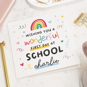 Joyeux premier jour d'école, carte de chance pour le premier jour d'école, cadeau personnalisé de premier jour d'école, bonne chance pour la rentrée, carte pour chambre d'enfant