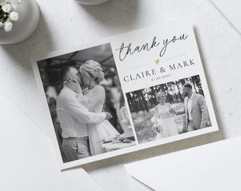 Op de afbeelding: Zwart-witte bedankkaart voor een bruiloft met een foto van een stel dat kust en een foto van een stel dat door een bos loopt. De kaart zegt "Bedankt" in een handschrift en "Claire & Mark 21.04.2025" in een sans-serif lettertype.
