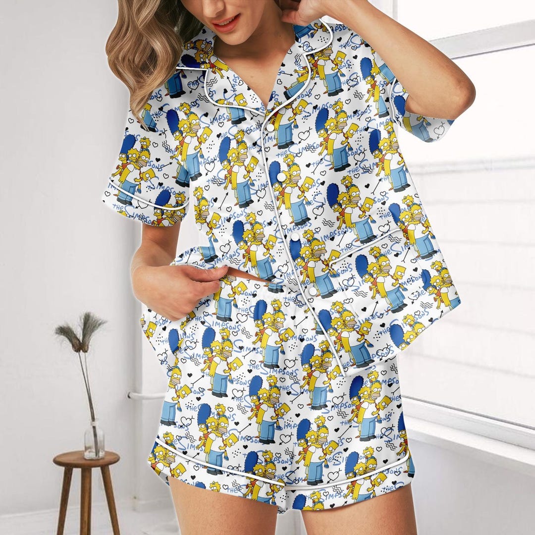 Tv Reklam Pyjamas The Simpsons Satin Pajamas Set, Homer Marge Bart Lisa Pjs, Springfield ...
