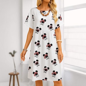 minnie mouse dressing gown ladies Disney Womens Robe Minnie Mouse Pink Medium at Amazon Women's Clothing store
