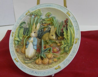 Beatrix Potter - Peter Rabbit 3D Musical Plate "Oh, What a Beautiful Morning"