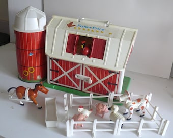 Fisher Price 1968 Barnyard #915 with animals and Silo