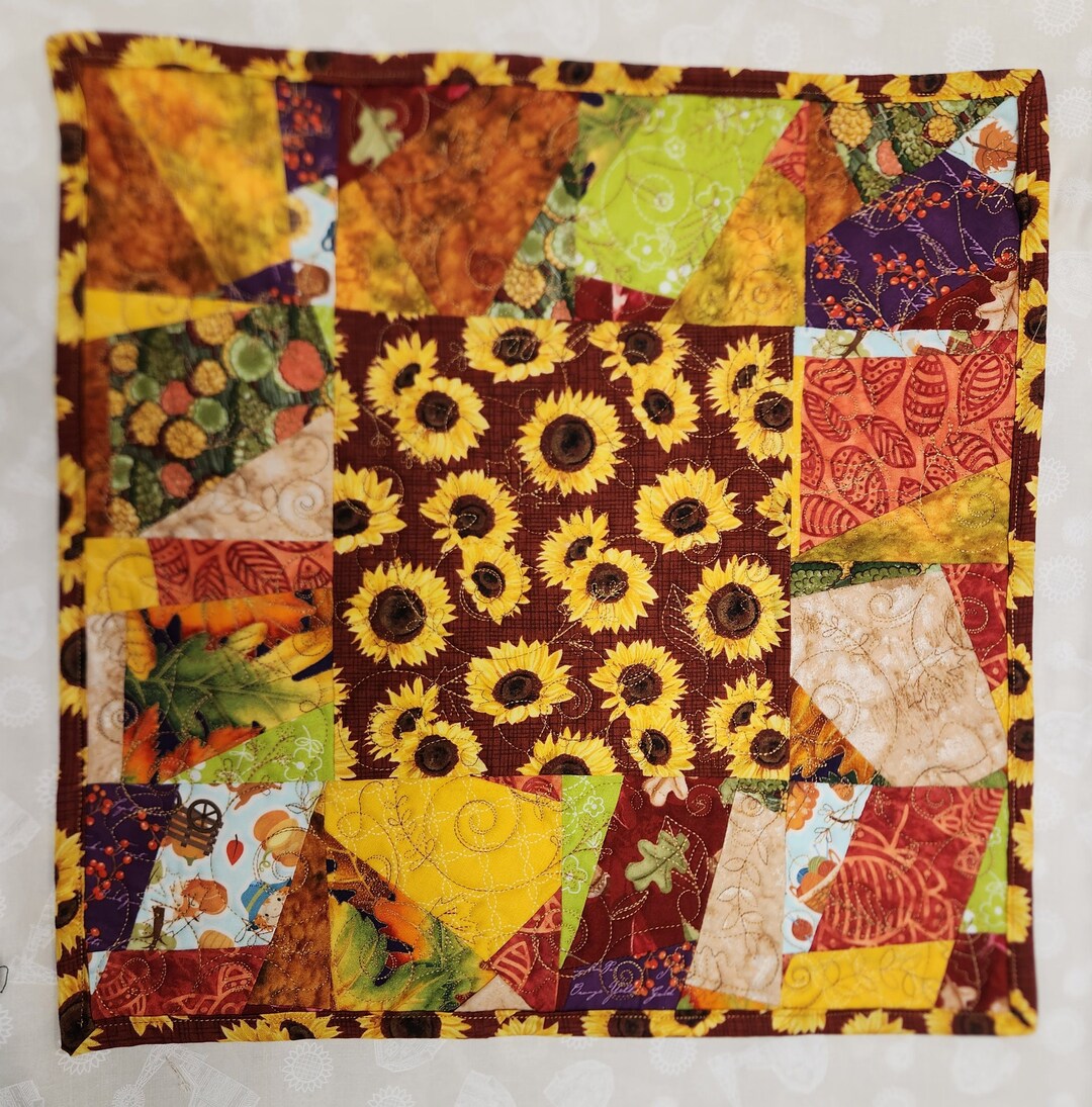FALL TABLE TOPPER 16.5 Inches Square - Etsy
