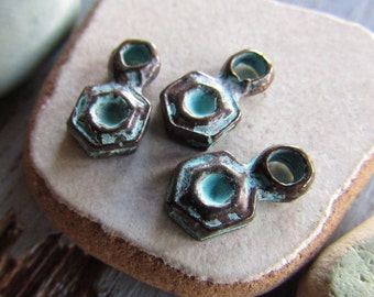 Mini small hexagone dangle accent charm  , metal casting ,  green patina on antiqued copper  bronze   6mm  x 11mm ( 10 pcs ) 8by199