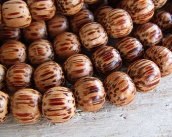 palmwood round wood beads,  spacer  disc, orange brown , finished,  7.5mm - 8.5mm dia  ( 30 inches strand) 20ab35