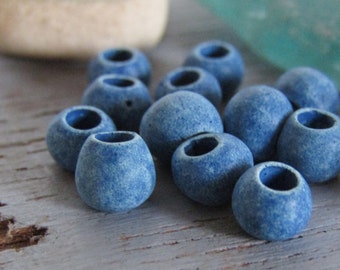 round blue ceramic beads, washed tone, matte opaque, small spacer , greek ceramic 5mm dia , with  2mm hole ( 20 beads ) 0ssggsm-1309