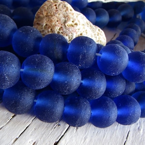 Blue Recycled glass beads,  round , raw rustic , Java indonesia 15mm to 16mm dia (8 beads ) 23ab38-3