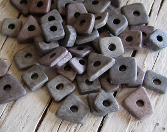 Ceramic chip beads, multi tone  Grey , small spacer mix shape, 5 to 8mm  (10 grams, approx 80 beads  ) 22aymr1-449