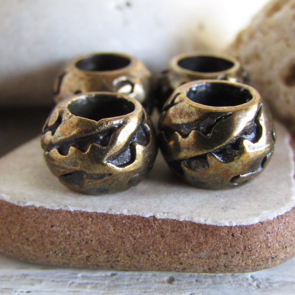 Antiqued brass rondelle beads, pattern spacer, plated oxidized tone 10 x 7mm, 5mm hole (6 beads) 21Ay2231