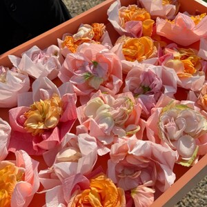 Origami Lotus Flowers - White, Pink, Fuchsia, Burgundy, Yellow, Orange, Gold - Wedding Petal Confetti Toss LED Send Off - Chakra Collection image 3