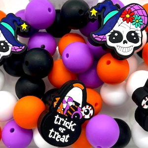 15mm Halloween Silicone Bead Mix with Focal Beads, 44 Piece Mix, Trick or Treat Bundle