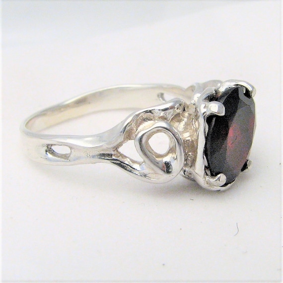 Handmade Sterling Silver Gothic Dark Red Garnet Gemstone Ring Great Gift Idea