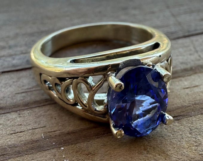 Handmade 14kt Gold Tanzanite Ring, 2.5 Carat Gemstone