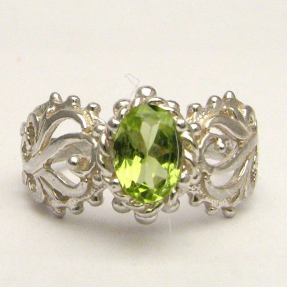 Handmade Solid Sterling Silver Peridot Filigree Ring Great Gift Idea