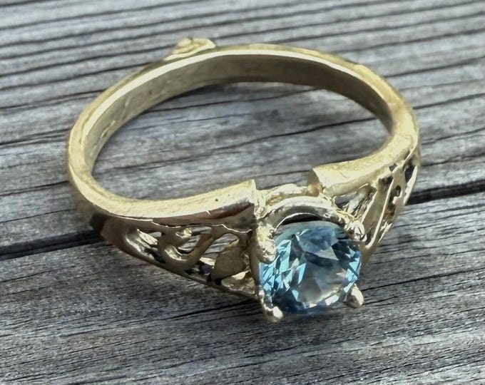 Handmade 14kt Gold Montana Sapphire Ring Wedding Ring