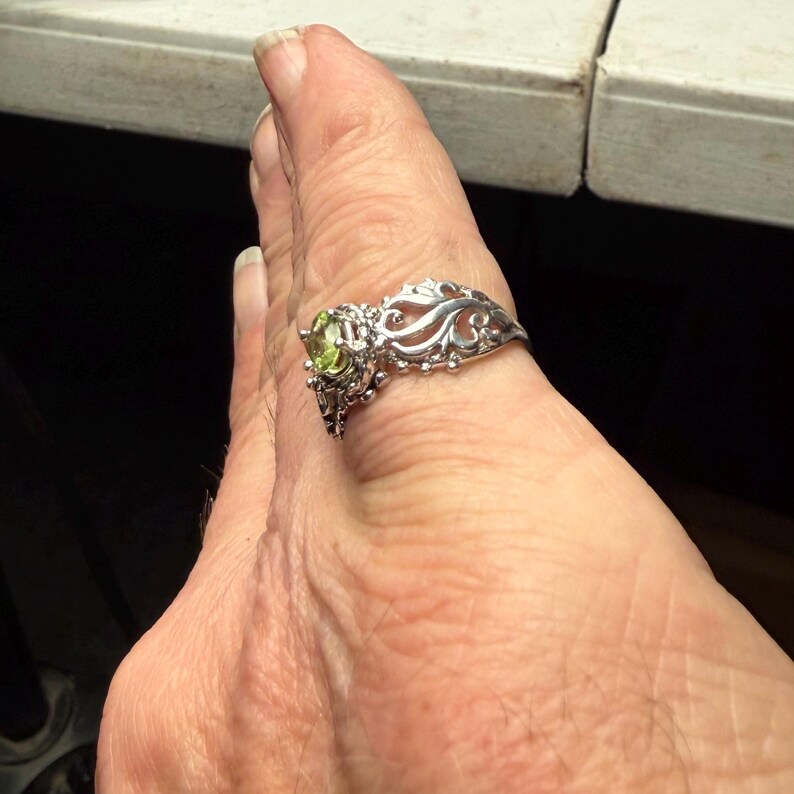 Handmade Sterling Silver Peridot Filigree Ring
