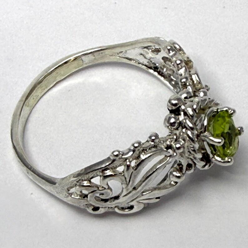 Handmade Sterling Silver Peridot Filigree Ring