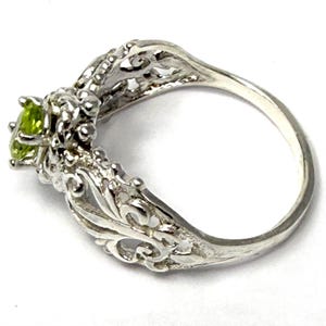 Handmade Sterling Silver Peridot Filigree Ring