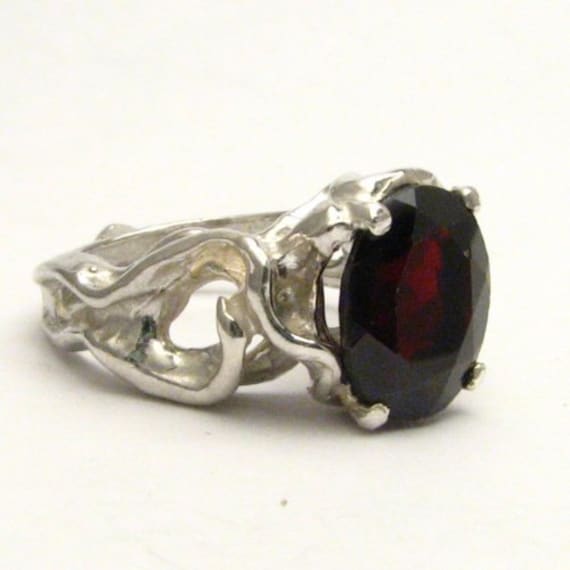 Handmade Sterling Silver Gothic Dark Red Garnet Gemstone Ring Great Gift Idea