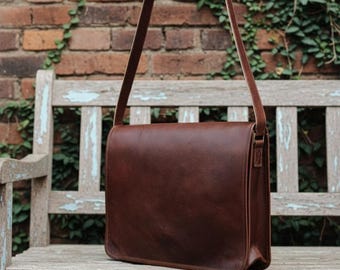 Personalised Leather Messenger Bag for Men Handmade Vintage Brown Laptop Briefcase Crossbody Satchel Shoulder Bag Gift for Him or Husband