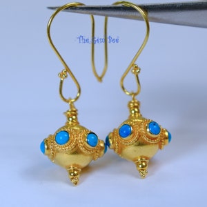 18K Solid Yellow Gold Old Turquoise Earrings