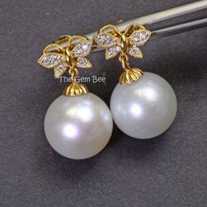 18k Solid Yellow Gold 12.5mm Round South Sea White Pearl Diamond Butterfly Earrings