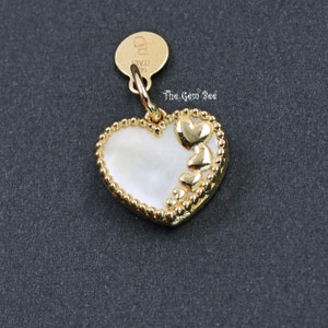 14K Solid Yellow Gold Mother Of Pearl MOP LOVE Heart Charm Necklace Pendant