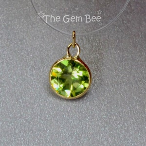 5MM 14k Solid Yellow Gold Peridot Circle Bezel Charm pendant (1)