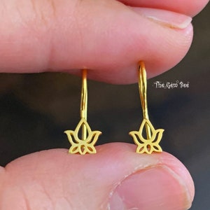 18k Solid Yellow Gold Earwires With Baby Lotus Flower Connector Front Pair