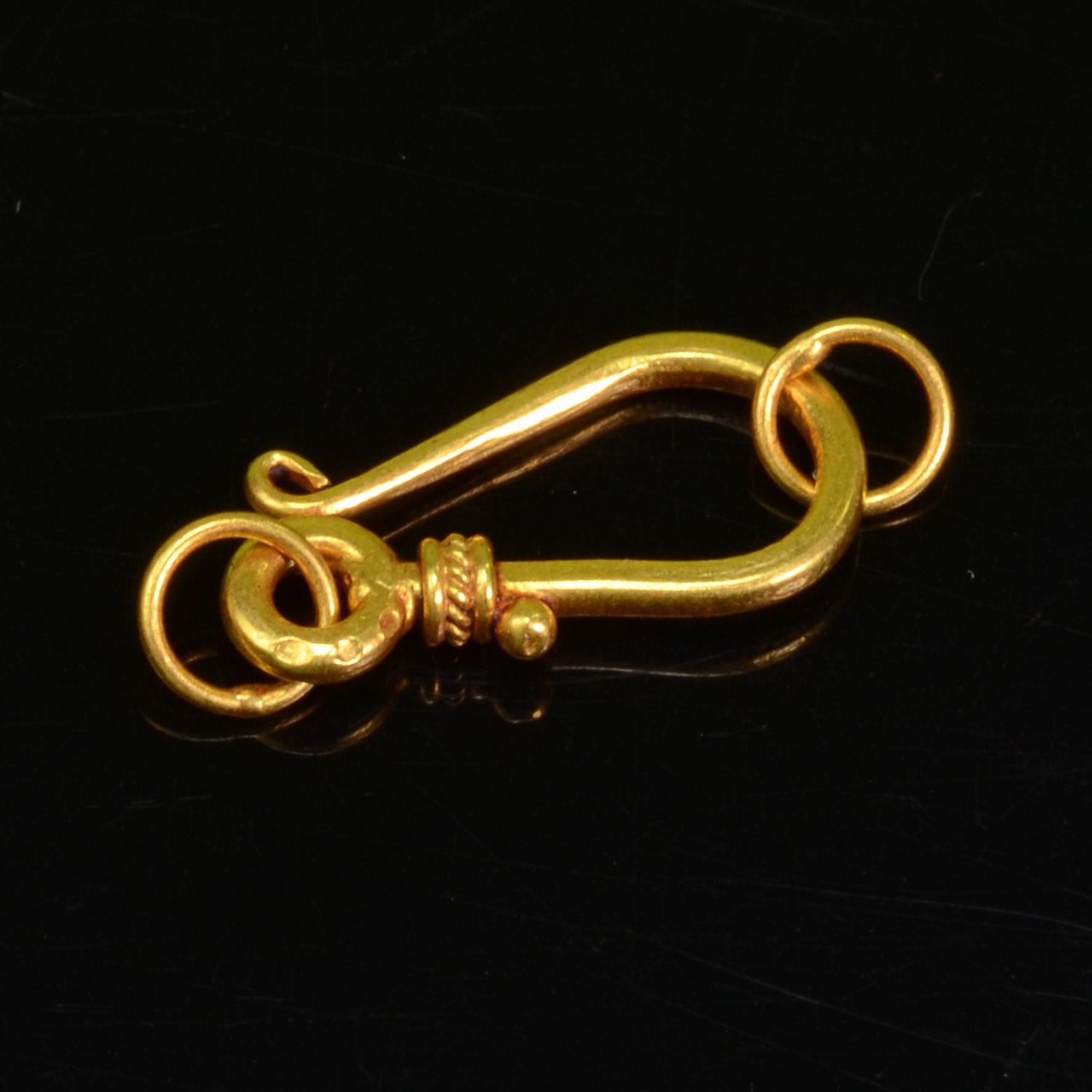 8.8mmx16.8mm 18k Solid Gold Old-fashioned Traditional Large Hefty