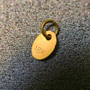 3.6mmx5mm 18k Solid Yellow Gold Oval Disc Charm Stamped Stamp Tag Finding With 3mm Open Jump Ring Quantity: (1) or (10)