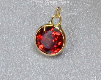 5MM 14k Solid Yellow Gold Red Garnet Circle Bezel Charm pendant (1)