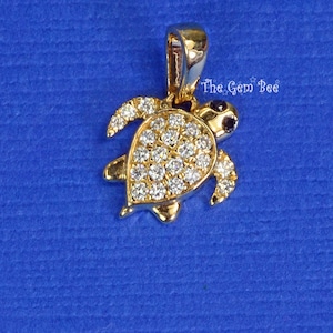 9.3mmX10.8mm 14K Solid Yellow Gold Diamond Petite Sea Turtle Charm Necklace Pendant