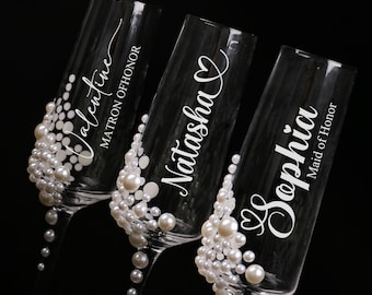 Bridal Party Wine Glasses | Champagne Glass with Pearls and Ribbon | Wedding Day Gifts | Mother of the Bride Gifts | Christmas Gift for her