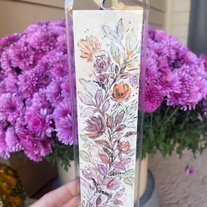 Florals bookmark-For Her Bookmark-Bookmarks for book lovers-Book lovers floral gift- Booklovers date gift-Teacher appreciation gift