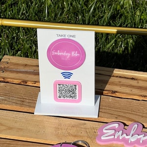 Wielofunkcyjny kod QR, znacznik NFC, logo, wizytownik | Miniaturowy znak kodu QR | Akrylowy znak firmowy | Znak płatności | Znak społecznościowy