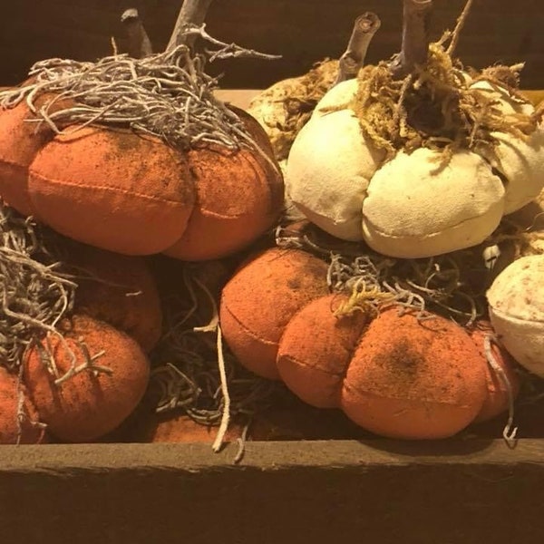 Primitive pumpkins bowl fillers
