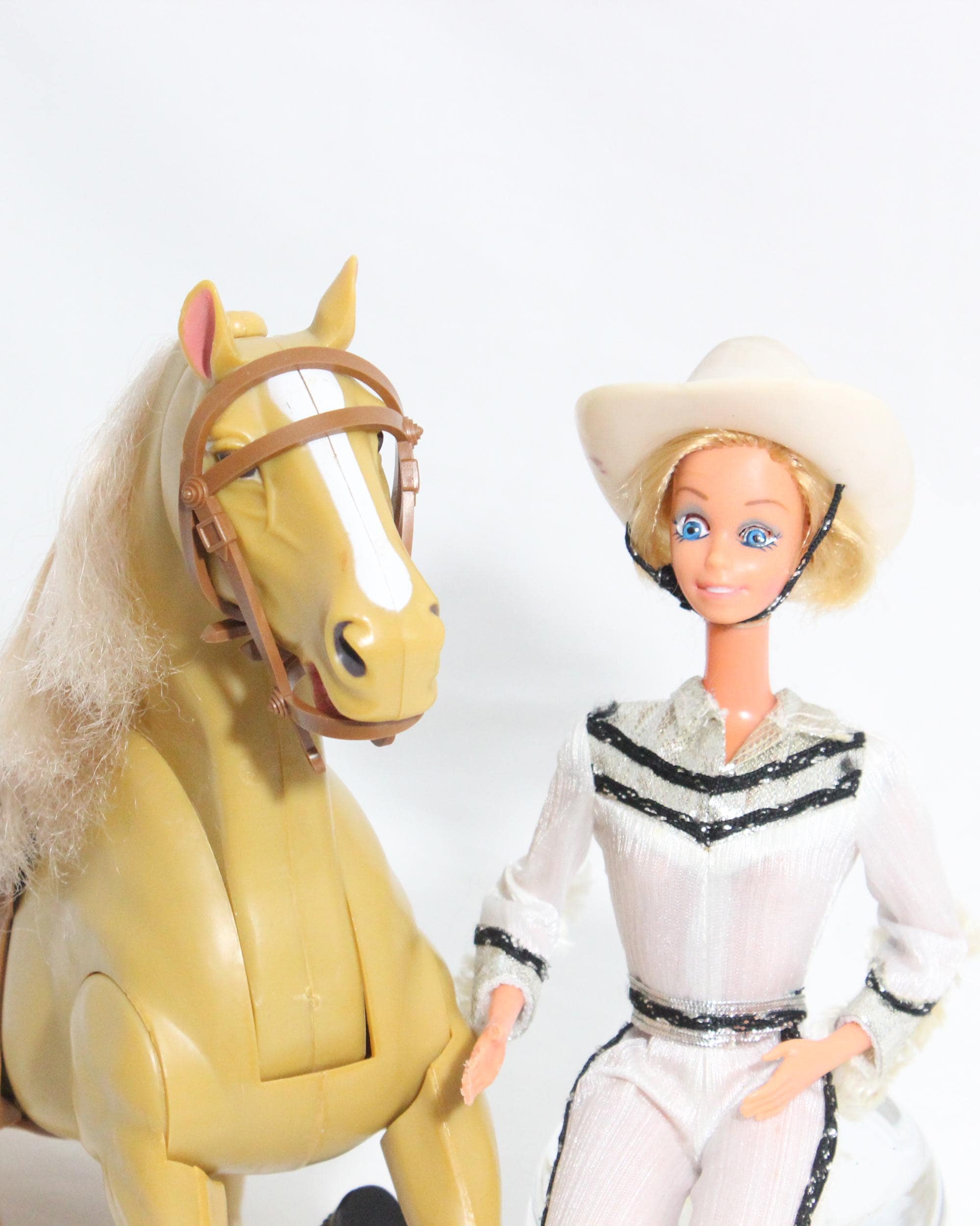 Vintage 1980 barbie's horse dallas golden palomino fabriqué par mattel