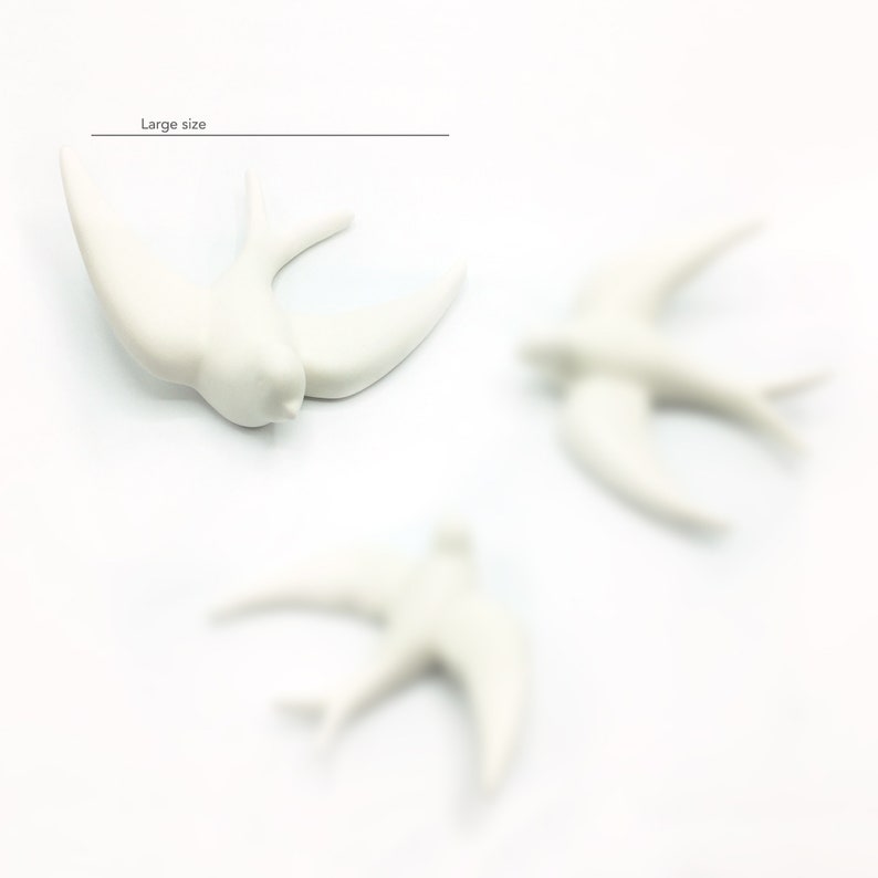Golondrinas de cerámica en blanco mate Simbolizan Naturaleza, protección, prosperidad en el hogar y familia. Elije tamaño/cantidad. imagen 7