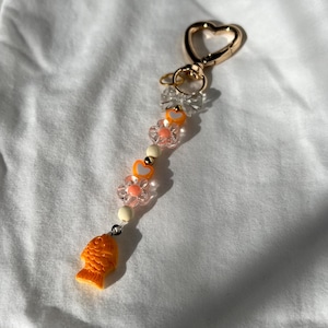 Taiyaki keychain, Taiyaki inspired keychain, Taiyaki Korean snacks key chain, cute snack keychains. Cute Taiyaki bag charm