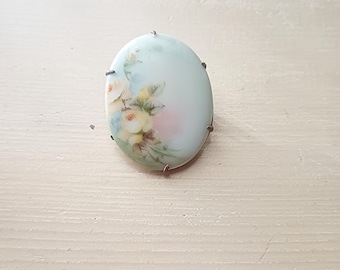 ANTIKE PORZELLAN BROSCHE Floral mit Rosen Handbemalt